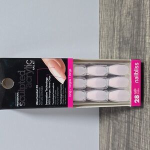 Dashing Diva NailBliss Sculpted Acrylic Nail Kit With 28 Nails Brand New